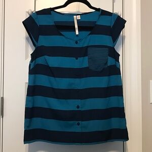 LC Lauren Conrad blue on blue wide striped sleeveless blouse with pocket (S)